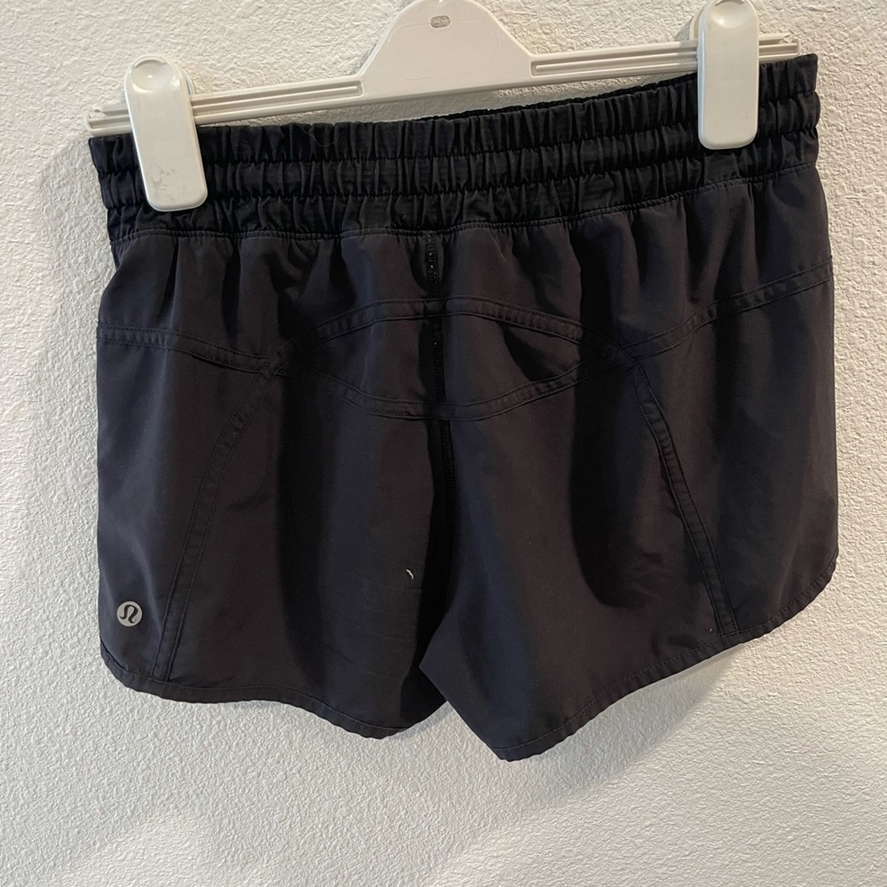Black lulu lemon shorts